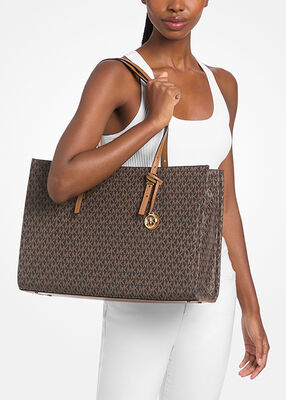 michael kors zadie large signature logo printed tote bag