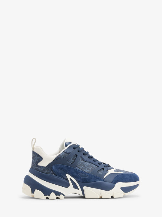 حذاء نيك الرياضي جلدي وبشعار الماركة michael kors حذاء نيك الرياضي جلدي وبشعار الماركة