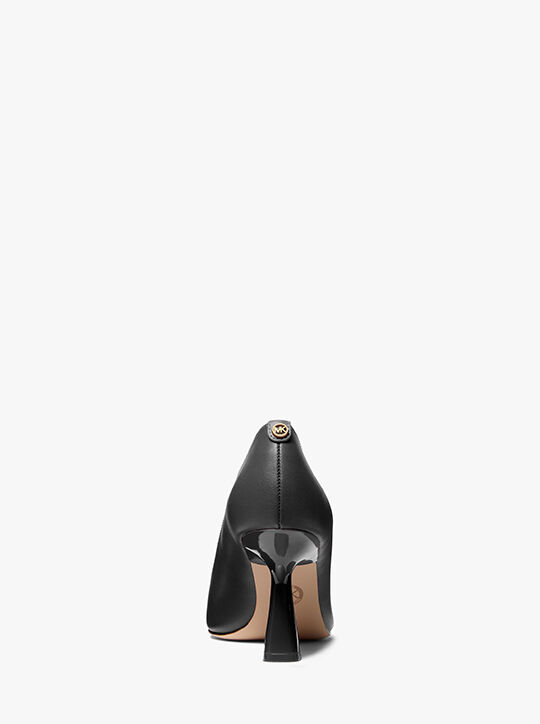 michael kors amali pump
