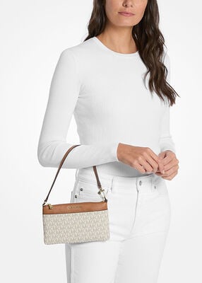 michael kors حقيبة معصم جيت سيت متوسطة الحجم بشعار الماركة