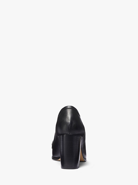 michael kors حذاء لوفر  روري جلدي بشعار الماركة