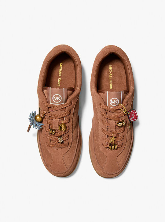 حذاء رياضي نولان من جلد الغزال مزين michael kors حذاء رياضي نولان من جلد الغزال مزين