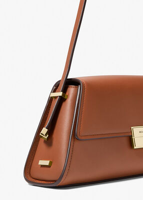 michael kors حقيبة كتف لودلو جلدية متوسطة الحجم