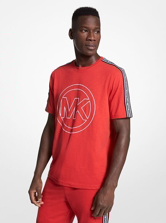 تي شيرت من مزيج القطن بطبعة شعار الماركة michael kors تي شيرت من مزيج القطن بطبعة شعار الماركة