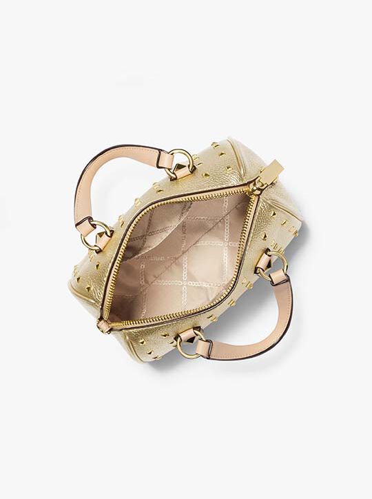 حقيبة غرايسون صغيرة مرصعة بالجلد المعدني michael kors حقيبة غرايسون صغيرة مرصعة بالجلد المعدني