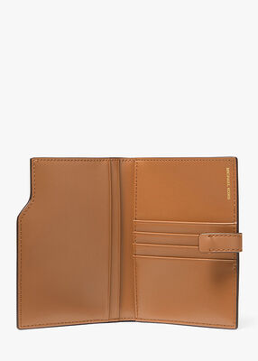 michael kors jet set signature logo passport wallet