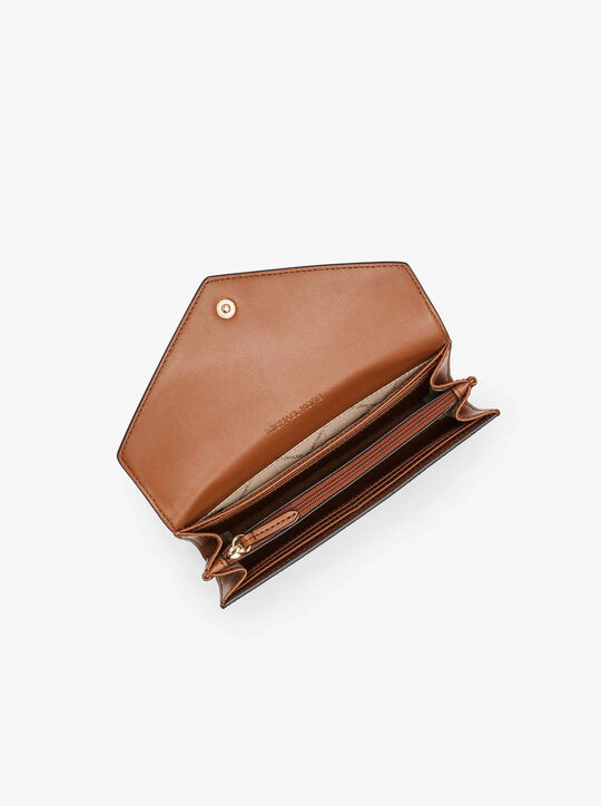 michael kors محفظة السفر