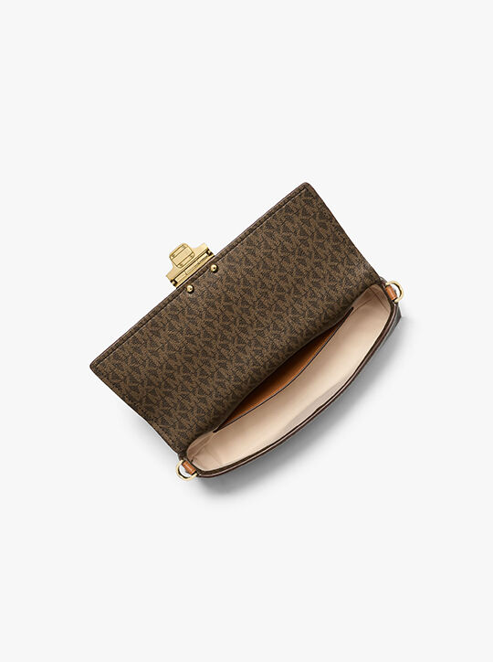 حقيبة كتف أدي قابلة للتحويل بشعار الماركة متوسطة الحجم michael kors حقيبة كتف أدي قابلة للتحويل بشعار الماركة متوسطة الحجم