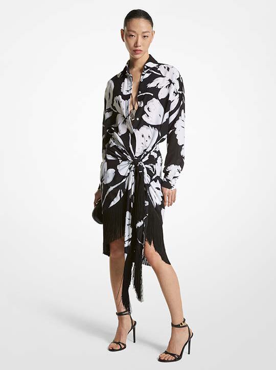 تنورة من قماش كريب دي شين الحريري مزين بالزهور michael kors تنورة من قماش كريب دي شين الحريري مزين بالزهور