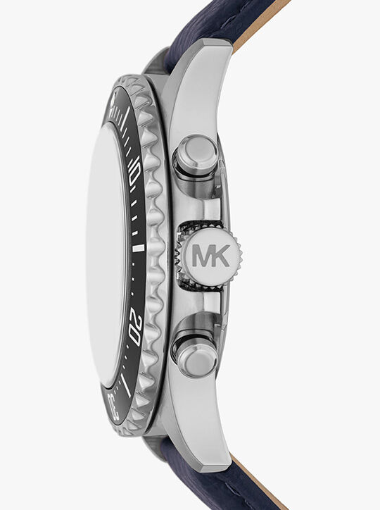 ساعة إفرست كبيرة الحجم من الجلد المحبب والفضي اللون michael kors ساعة إفرست كبيرة الحجم من الجلد المحبب والفضي اللون