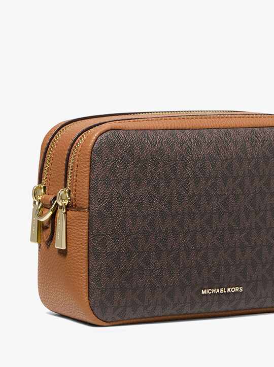 حقيبة كروسبودي براينت متوسطة الحجم للكاميرا michael kors حقيبة كروسبودي براينت متوسطة الحجم للكاميرا