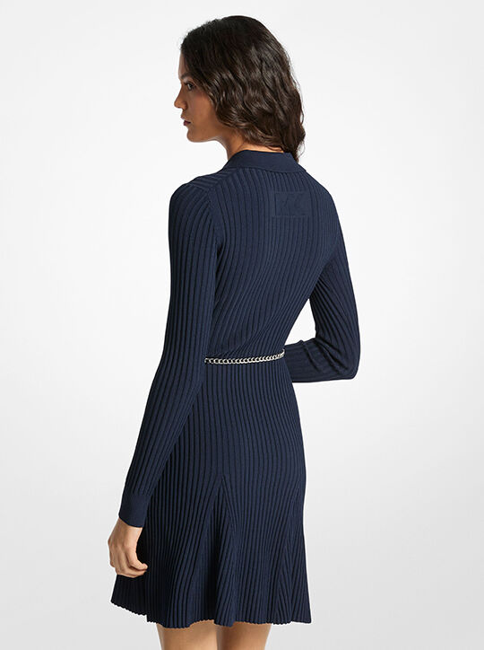 فستان بولو من الفيسكوز المضلع مع حزام michael kors فستان بولو من الفيسكوز المضلع مع حزام