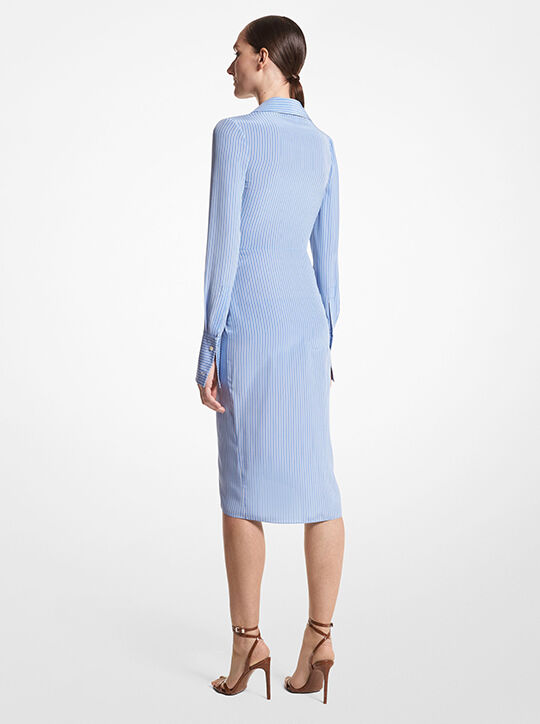 فستان قميص مخطط من الحرير العضوي من قماش كريب دي شين michael kors فستان قميص مخطط من الحرير العضوي من قماش كريب دي شين