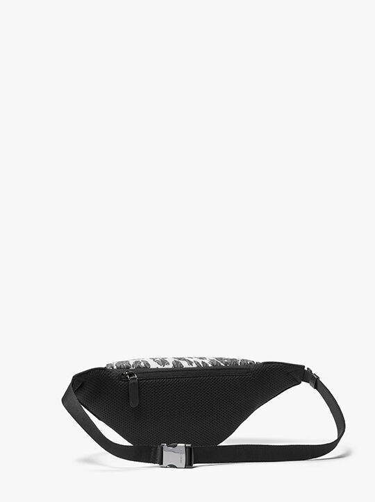 حقيبة كتف هدسون ليوبارد بشعار الماركة michael kors حقيبة كتف هدسون ليوبارد بشعار الماركة