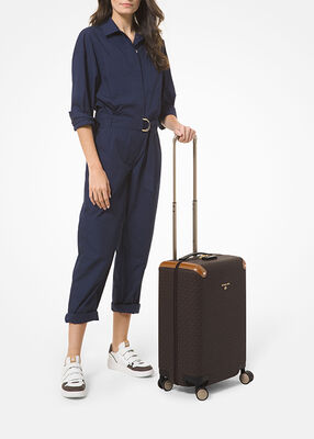 michael kors حقيبة سفر بشعار الماركة