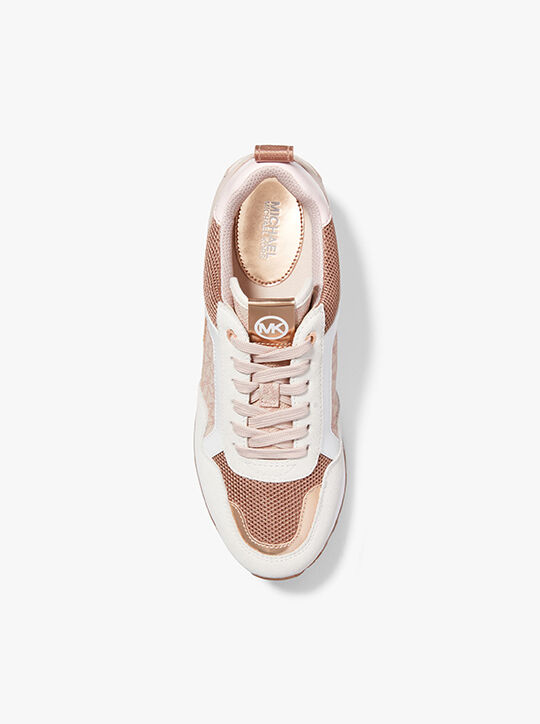 michael kors حذاء رياضي ويلما سويدي وبشعار الماركة