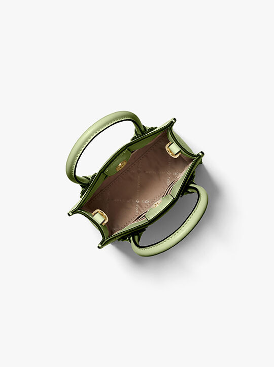 حقيبة كروس ميرسر صغيرة للغاية من الجلد المحبب michael kors حقيبة كروس ميرسر صغيرة للغاية من الجلد المحبب