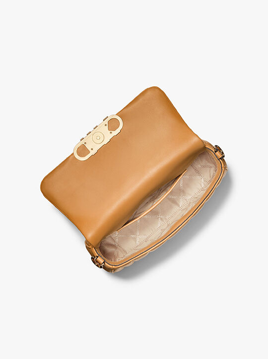 حقيبة كتف باركر جلدية مبطنة متوسطة الحجم michael kors حقيبة كتف باركر جلدية مبطنة متوسطة الحجم