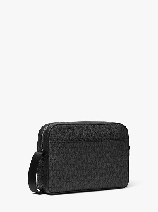 حقيبة كروسبودي كوبر جلدية مخططة وجلد صناعي michael kors حقيبة كروسبودي كوبر جلدية مخططة وجلد صناعي