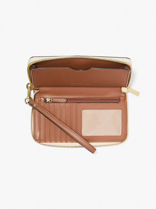 محفظة هاتف ذكي جيت سيت بشعار الماركة michael kors محفظة هاتف ذكي جيت سيت بشعار الماركة