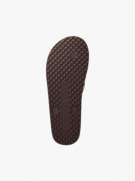 شبشب بشعار الماركة michael kors شبشب بشعار الماركة