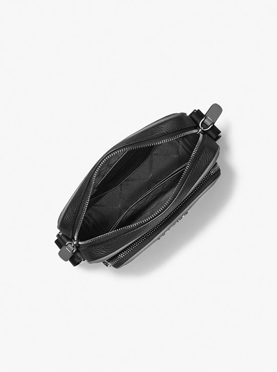 حقيبة كاميرا هدسون الجلدية بشعار الماركة مع حقيبة صغيرة michael kors حقيبة كاميرا هدسون الجلدية بشعار الماركة مع حقيبة صغيرة